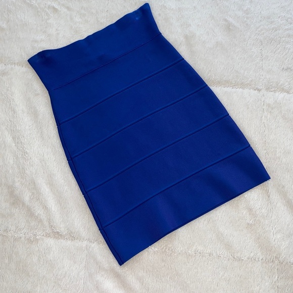 BCBGMAXAZARIA size xs bandage skirt - Picture 3 of 7